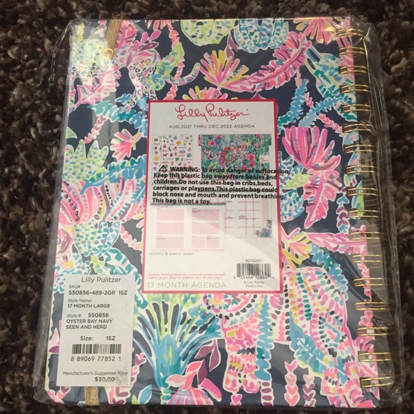 Lilly Pulitzer Large Agenda 2022 NIP - Picture 2 of 3